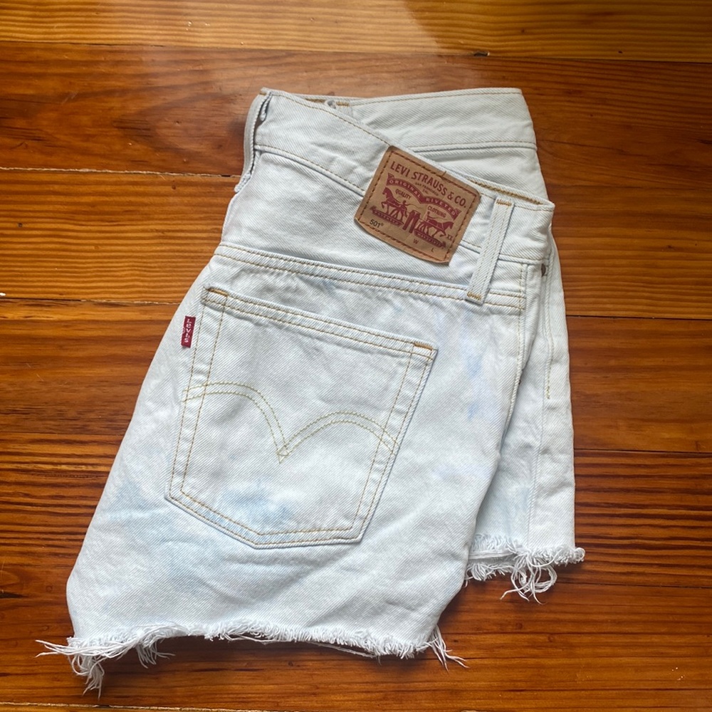 Levi’s 501 shorts